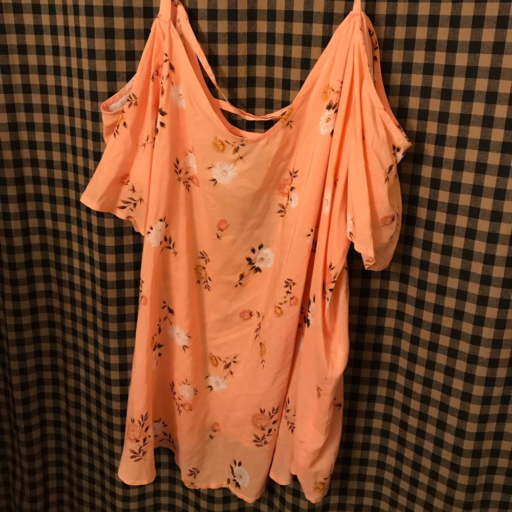 Floral top